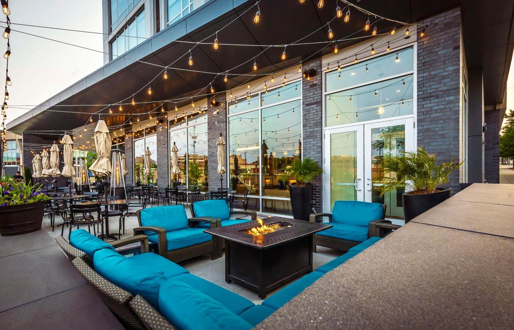 Hyatt Place Milwaukee Downtown Екстериор снимка