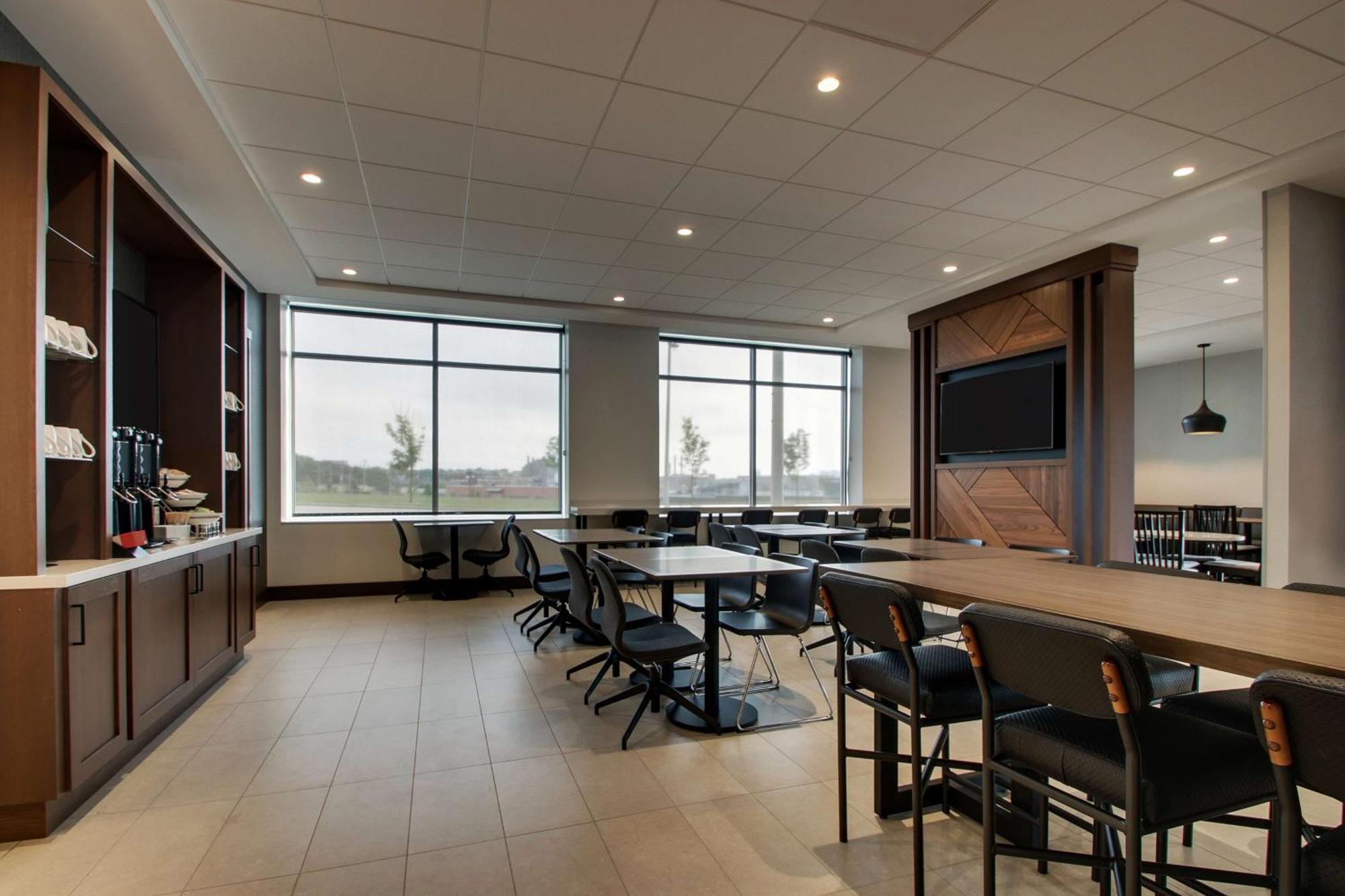 Hyatt Place Milwaukee Downtown Екстериор снимка
