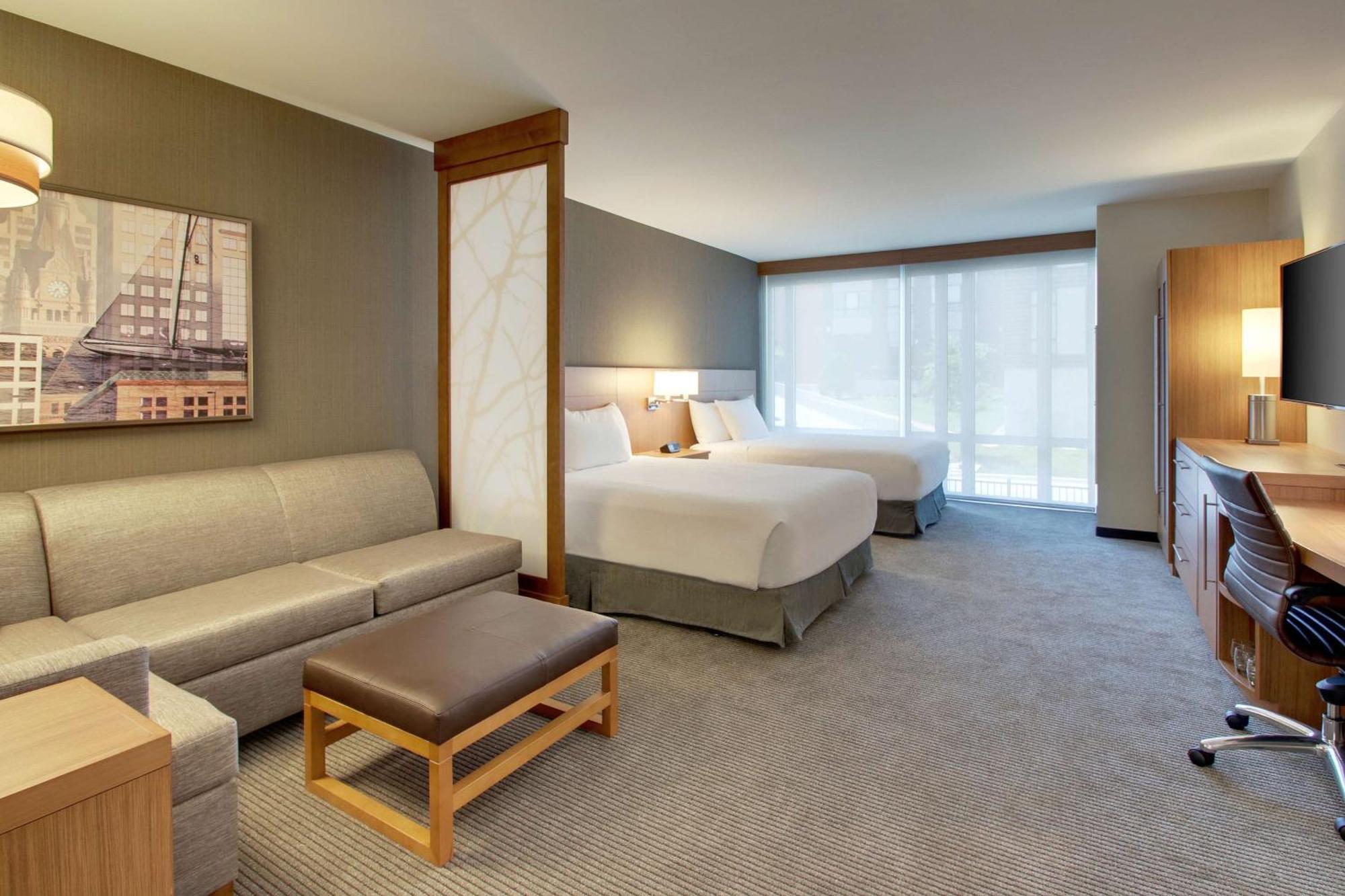 Hyatt Place Milwaukee Downtown Екстериор снимка