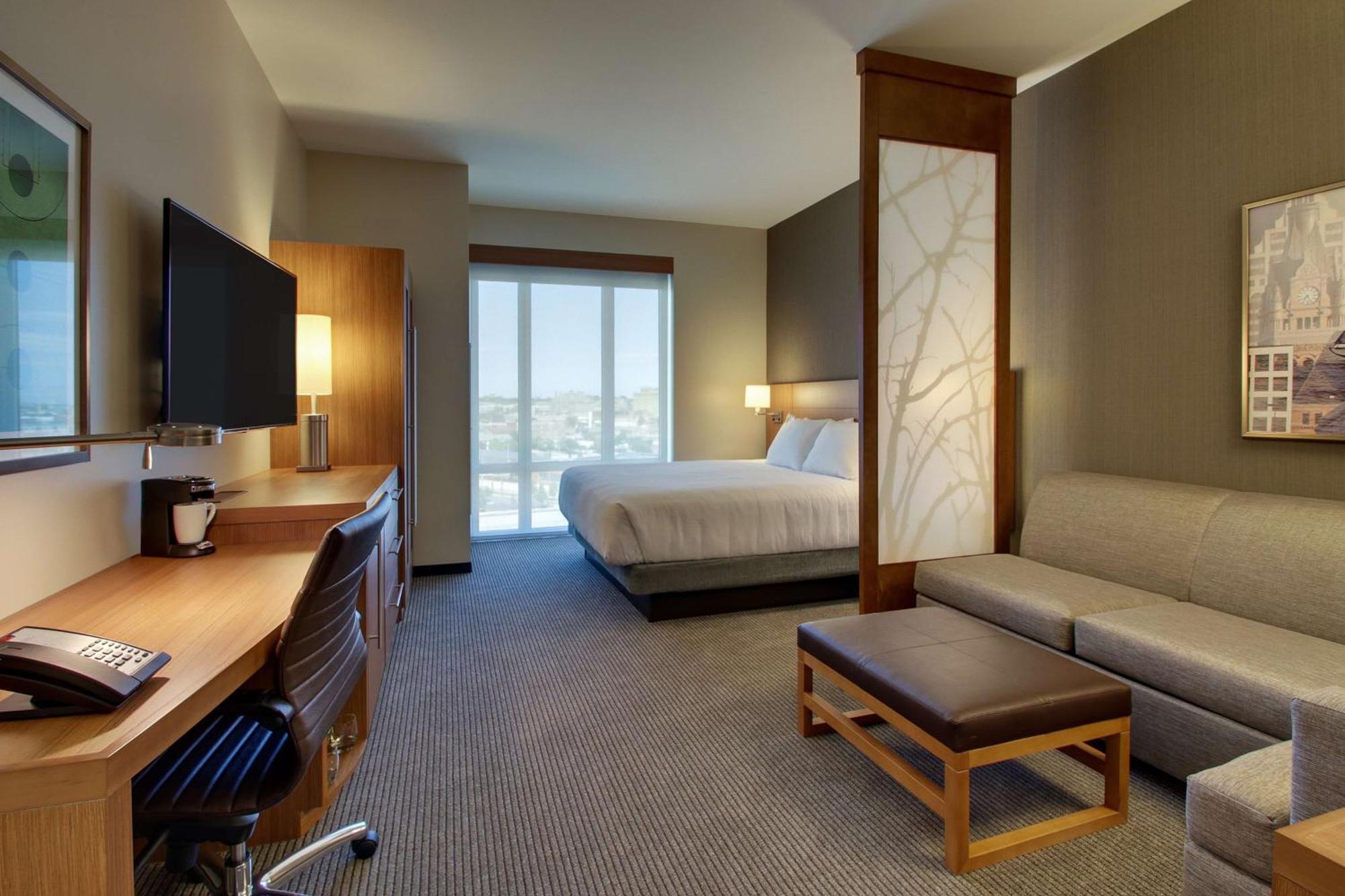 Hyatt Place Milwaukee Downtown Екстериор снимка
